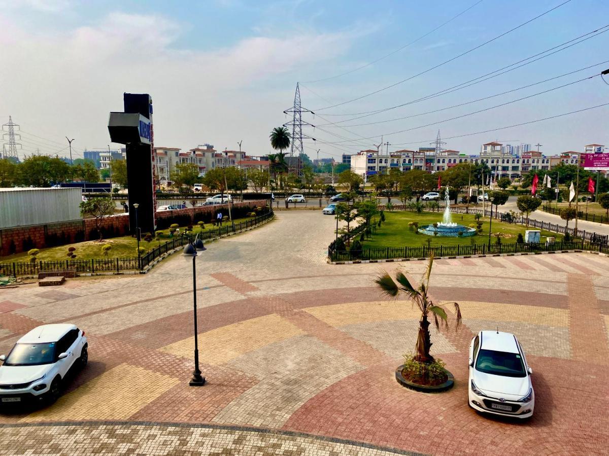 Regenta Place Chandigarh Mohali Hotel Exterior photo